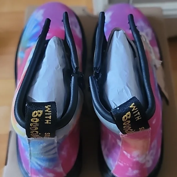 Dr. Marten's Girls Tye Dye Suede Boots, Size Kids 6M - Picture 13 of 16